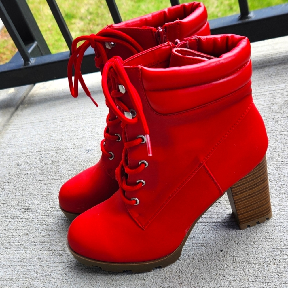 Bamboo Red High Heeled Boots